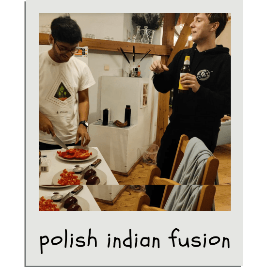 Here MysteryBox™ chef Yash prepares tomato for his famous indian-polish fusion MysteryBox™. In the bottom left corner of the image, you can see containers of food that were racconed from the ETH Warsaw hackathon - these were then used as MysteryBox™ ingredients.